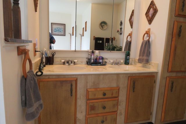 14108 Ravenwood Drive, Klamath Falls, OR 97601