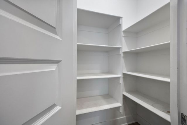 2881 E Bitterroot Street, Fayetteville, AR 72701