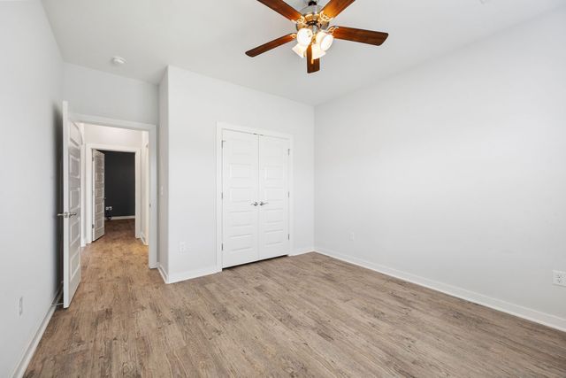 2881 E Bitterroot Street, Fayetteville, AR 72701
