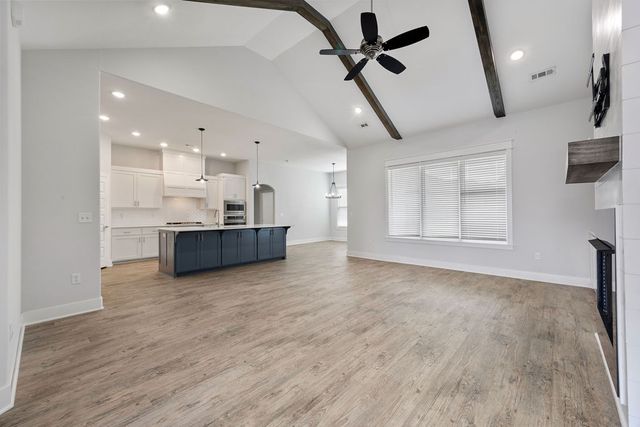 2881 E Bitterroot Street, Fayetteville, AR 72701
