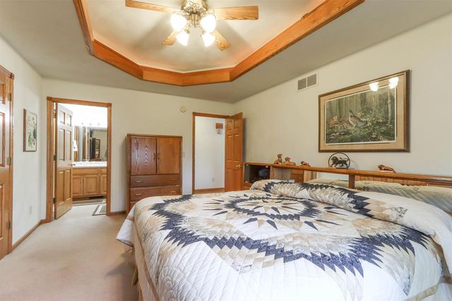 N2783 COUNTY ROAD QQ, Waupaca, WI 54981