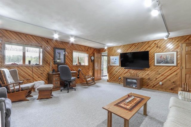 N2783 COUNTY ROAD QQ, Waupaca, WI 54981