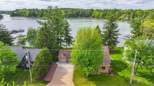 N2783 COUNTY ROAD QQ, Waupaca, WI 54981