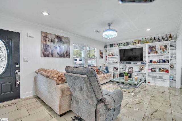 22 Costwold Terrace, Taylors, SC 29687