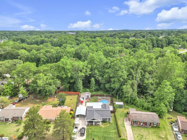 22 Costwold Terrace, Taylors, SC 29687