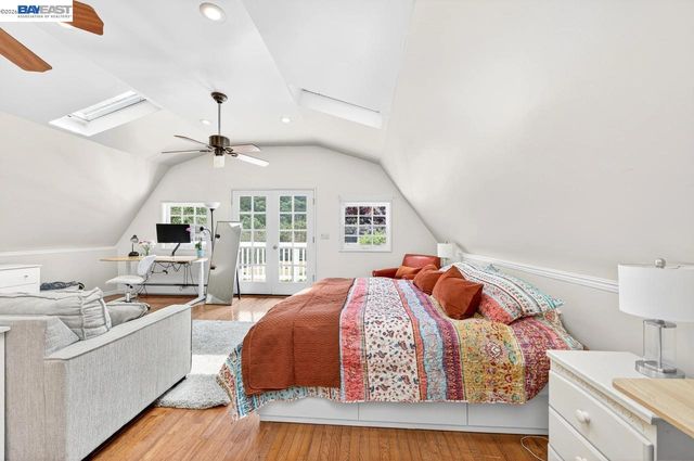 35655 Palomares Rd, Castro Valley, CA 94552
