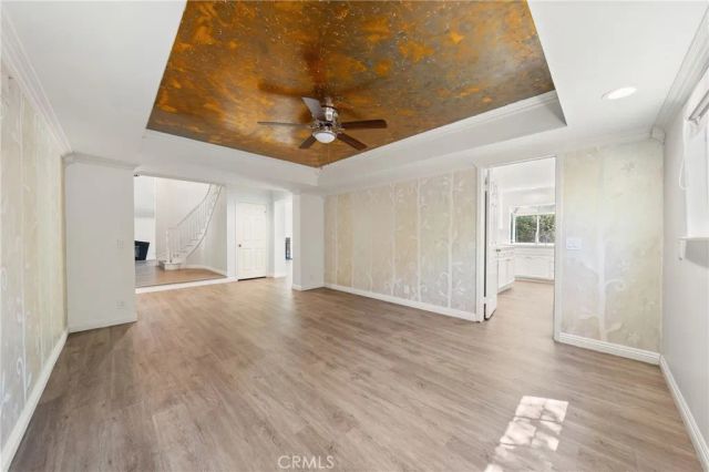 914 Sterling Oaks Court, Oak Park, CA 91377