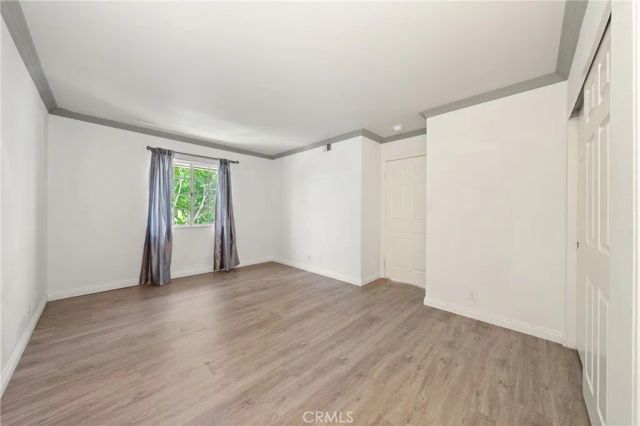 914 Sterling Oaks Court, Oak Park, CA 91377