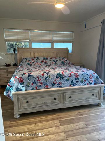 53 Vip Island Island A, Grant-valkaria, FL 32949