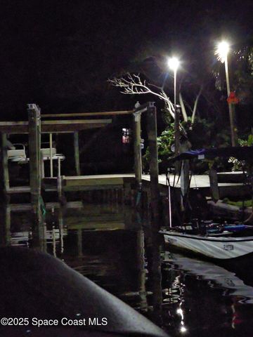 53 Vip Island Island A, Grant-valkaria, FL 32949