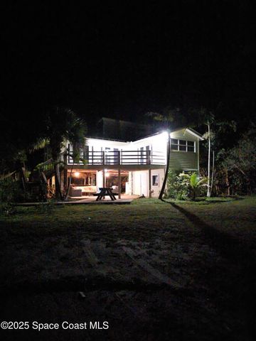 53 Vip Island Island A, Grant-valkaria, FL 32949