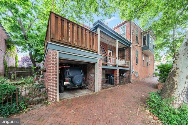 800 W 10TH ST, Wilmington, DE 19801