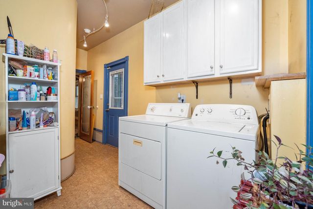 800 W 10TH ST, Wilmington, DE 19801