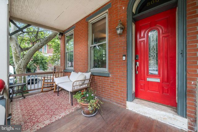 800 W 10TH ST, Wilmington, DE 19801