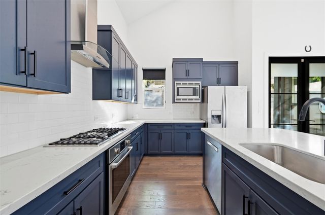 904 Catalpa ST B, Austin, TX 78702