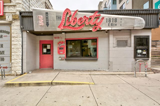 904 Catalpa ST B, Austin, TX 78702