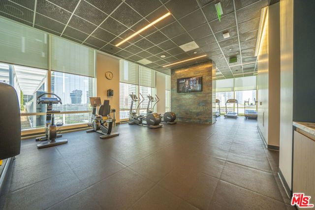 877 Francisco Street 1208, Los Angeles, CA 90017