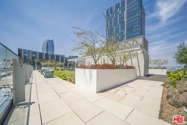 877 Francisco Street 1208, Los Angeles, CA 90017