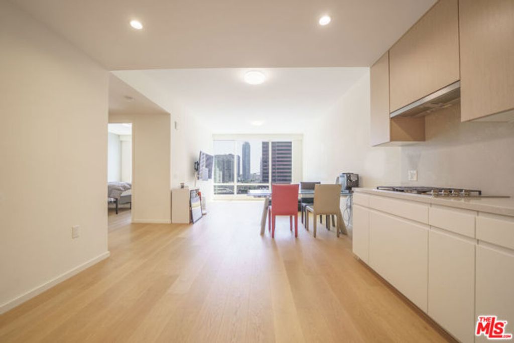 877 Francisco Street 1208, Los Angeles, CA 90017