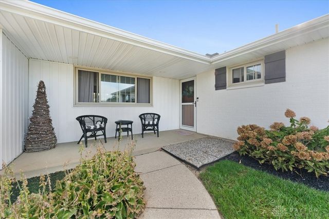 1131 Ortego Drive, Fairborn, OH 45324