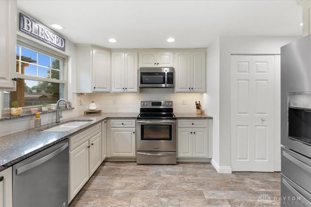 1131 Ortego Drive, Fairborn, OH 45324