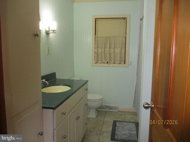 55 LAKEVIEW DR, Woodstown, NJ 08098