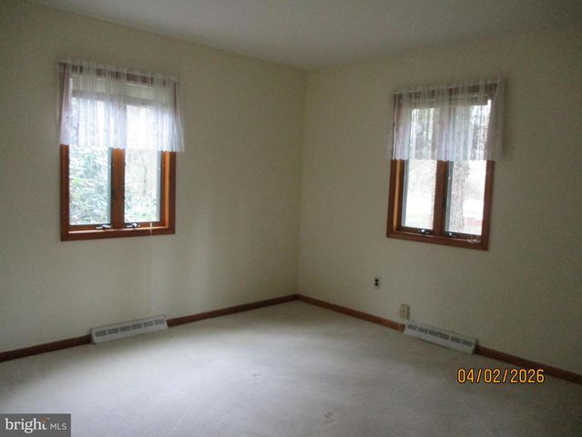 55 LAKEVIEW DR, Woodstown, NJ 08098