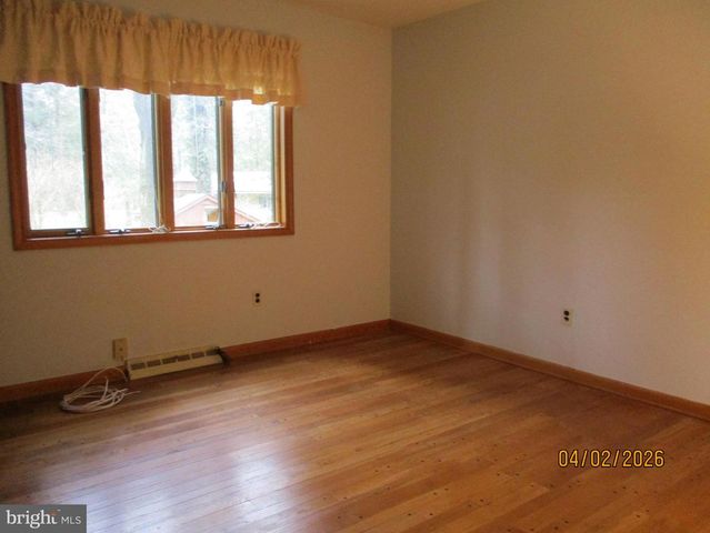 55 LAKEVIEW DR, Woodstown, NJ 08098