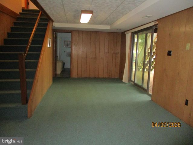 55 LAKEVIEW DR, Woodstown, NJ 08098