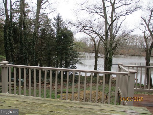 55 LAKEVIEW DR, Woodstown, NJ 08098