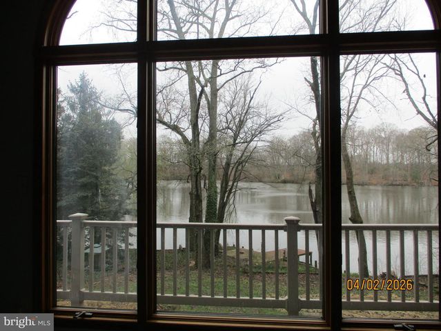 55 LAKEVIEW DR, Woodstown, NJ 08098