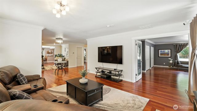 18911 SE 144th Street, Renton, WA 98059