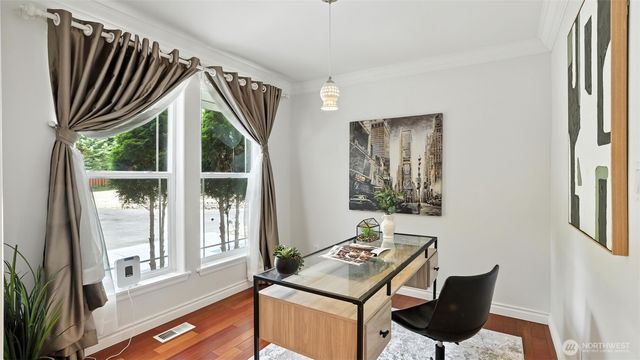 18911 SE 144th Street, Renton, WA 98059