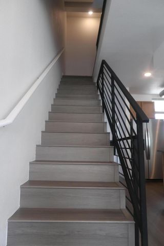 327 Platinum Street SW, Albuquerque, NM 87102