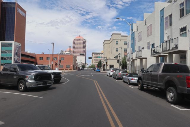 327 Platinum Street SW, Albuquerque, NM 87102