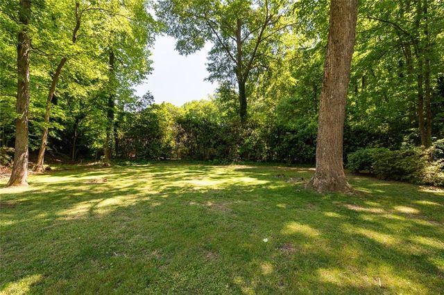 445 Forest Hills Drive NE, Sandy Springs, GA 30342
