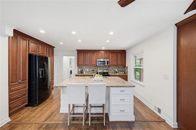 445 Forest Hills Drive NE, Sandy Springs, GA 30342