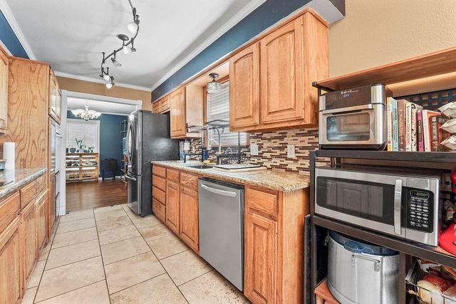 4035 E 37th St, Odessa, TX 79762