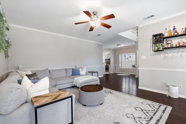 4055 Briarbend Road, Dallas, TX 75287