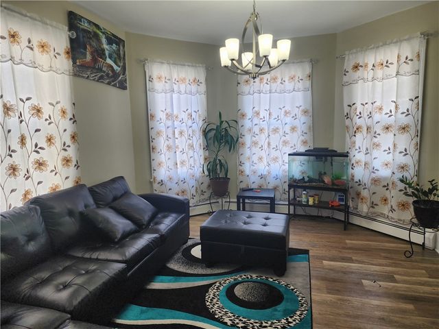 7 Mount Vernon Street, Providence, RI 02907