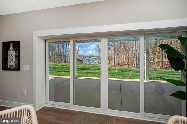 2 OLD HOUSE RD, Bumpass, VA 23024
