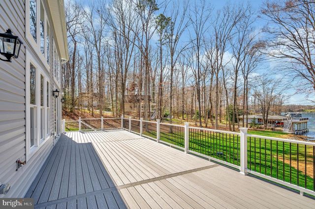 2 OLD HOUSE RD, Bumpass, VA 23024