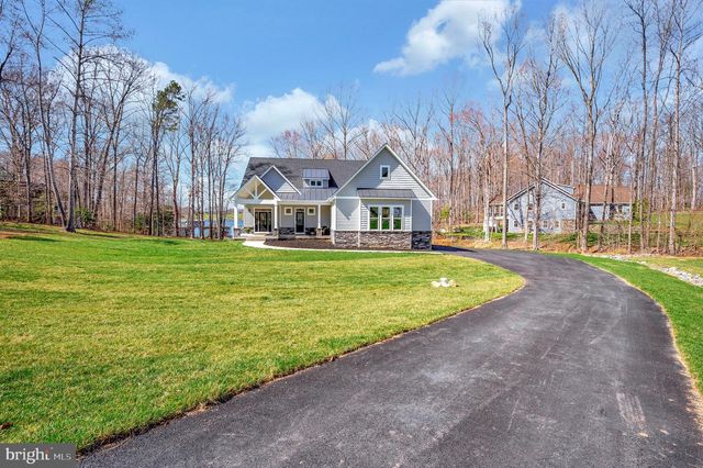 2 OLD HOUSE RD, Bumpass, VA 23024