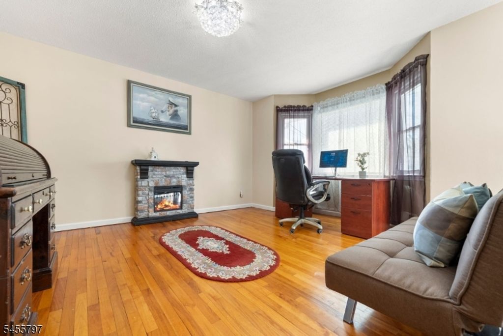 1328 Yurgel Dr, South Plainfield Boro, NJ 07080 — photo 3
