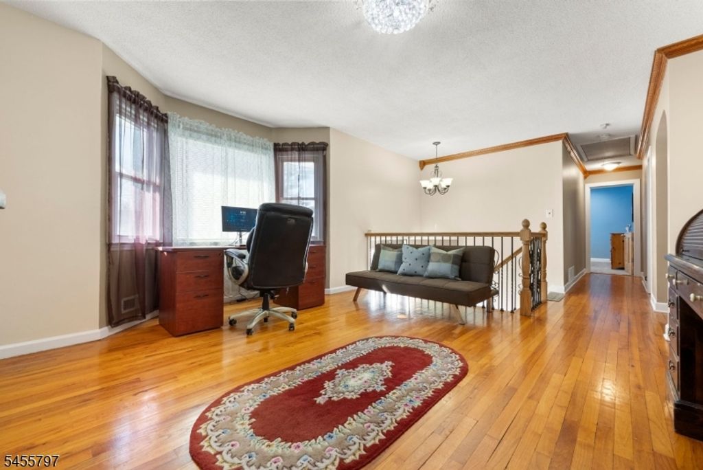 1328 Yurgel Dr, South Plainfield Boro, NJ 07080 — photo 4