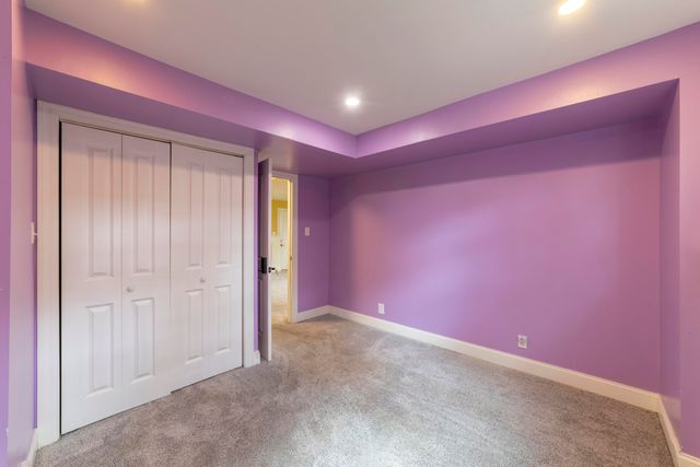 9619 Greenwood Avenue, Munster, IN 46321