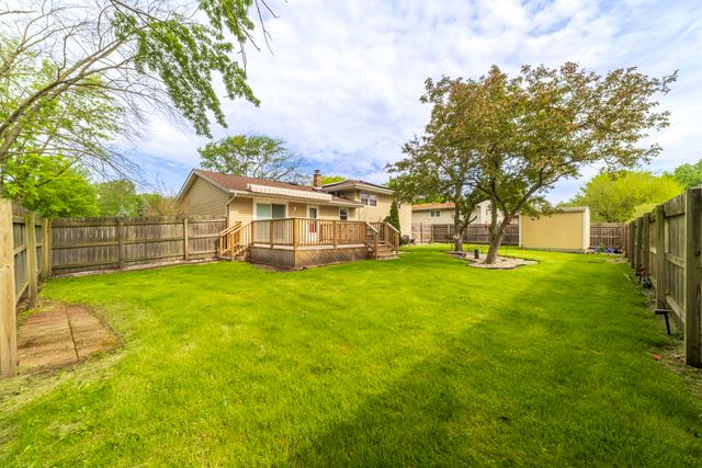 9619 Greenwood Avenue, Munster, IN 46321