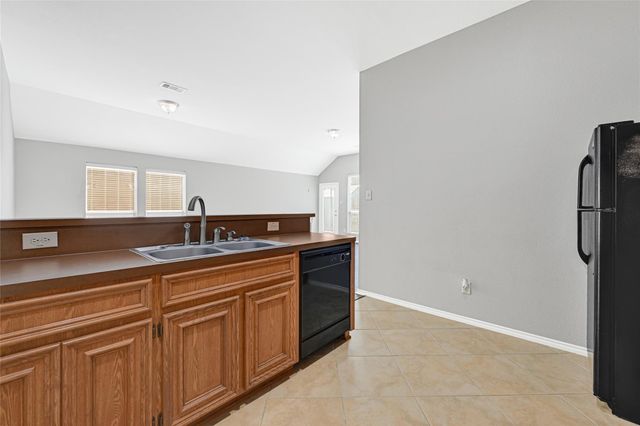 12934 Palm Leaf Court, Houston, TX 77044