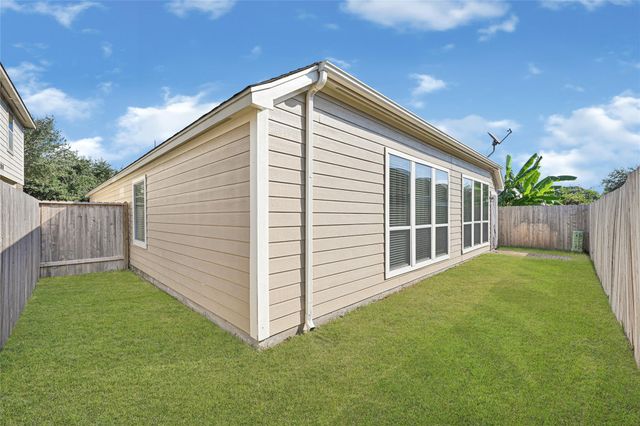 12934 Palm Leaf Court, Houston, TX 77044