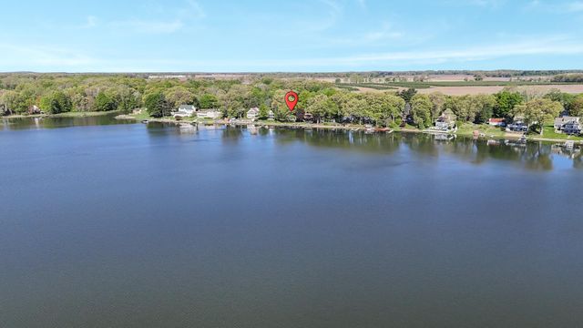 60779 W Oak Drive, Decatur, MI 49045